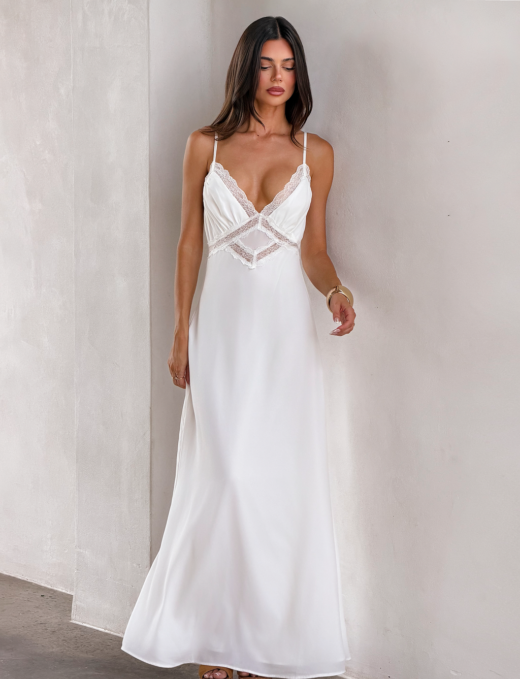 AISLYNN MAXI DRESS - WHITE